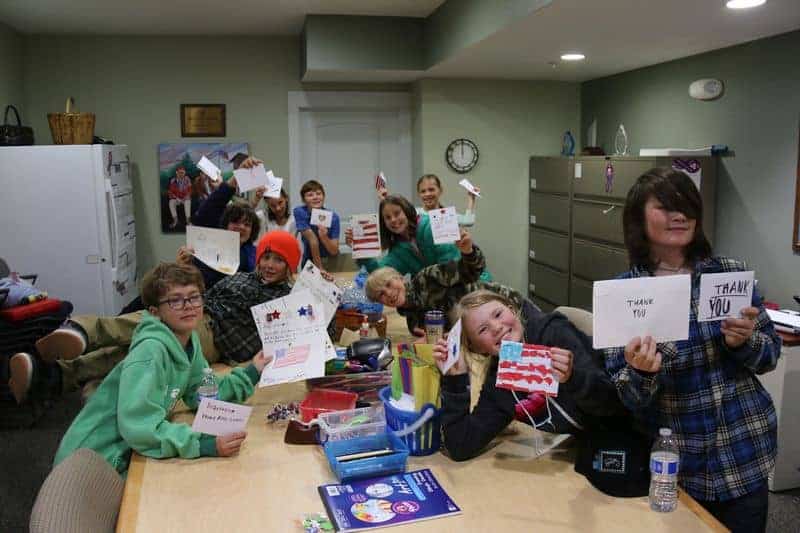 5th graders inside the veterans guest house