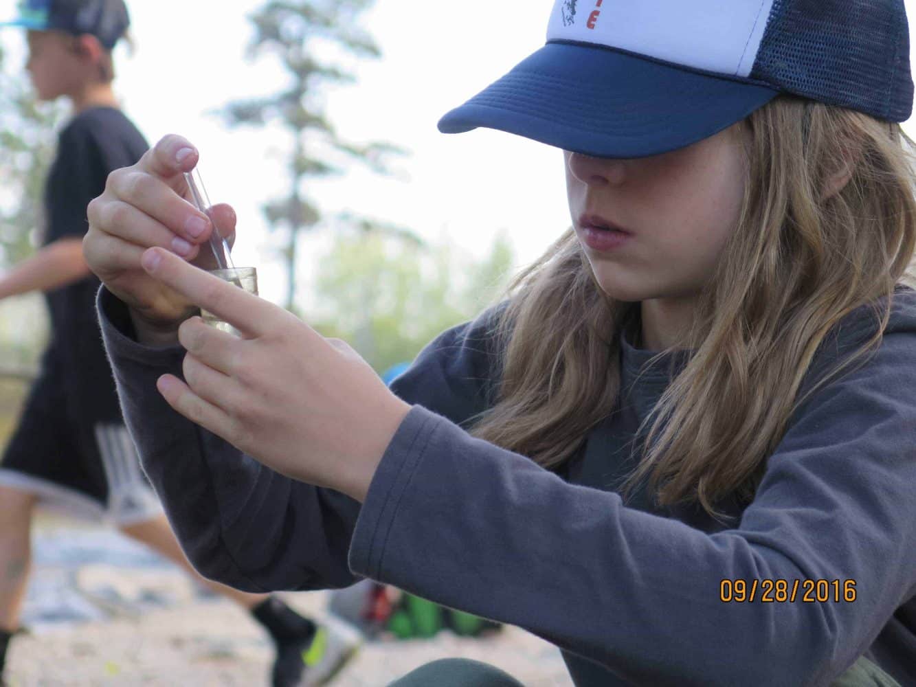 4th graders at the truckee river
