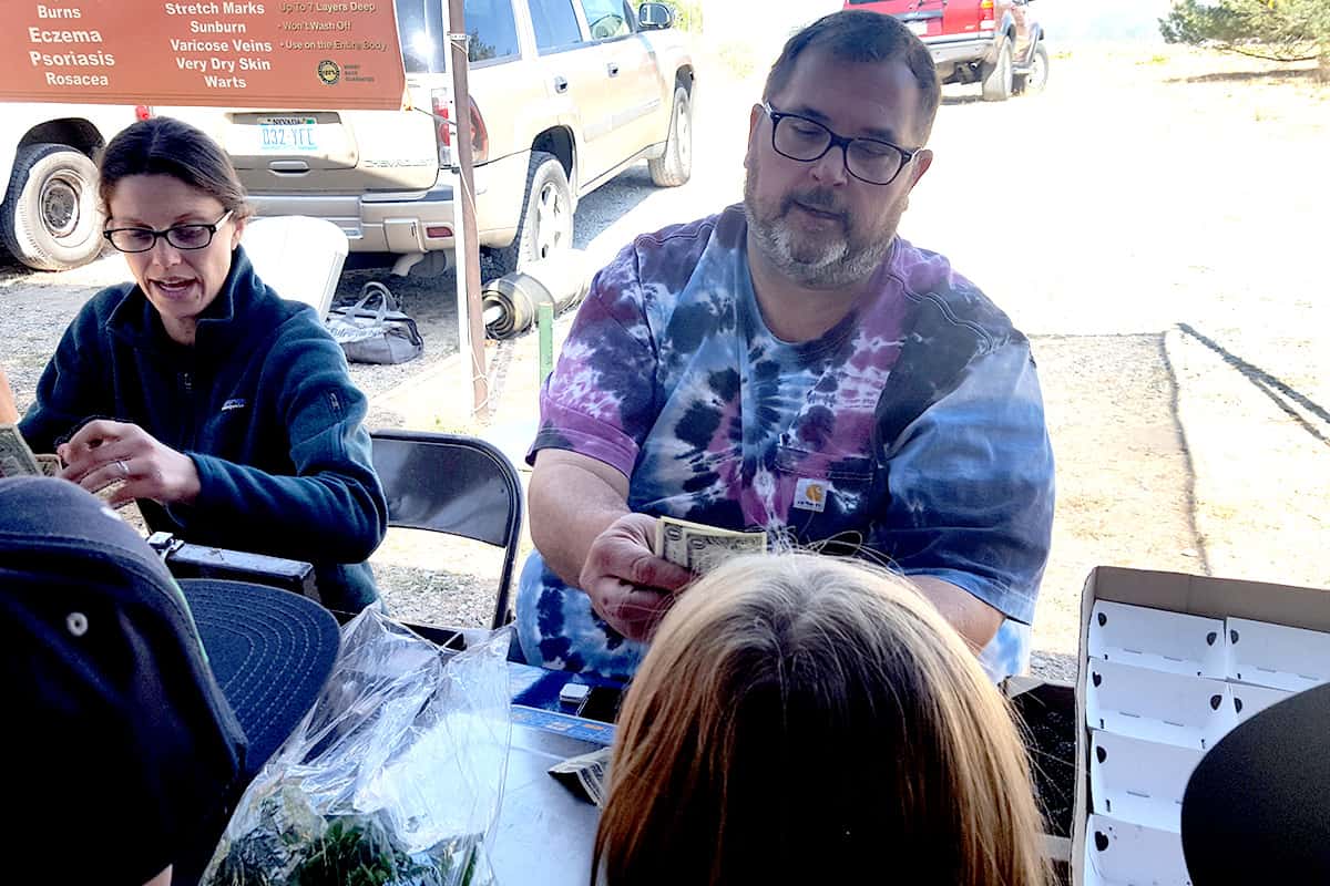 1st graders buying from a vendor